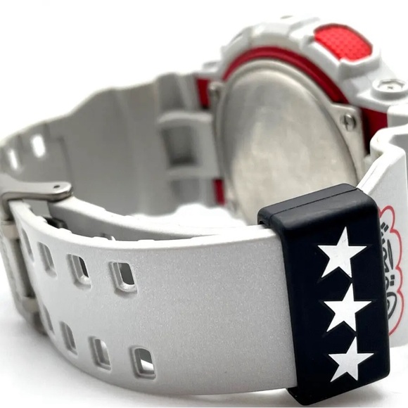 CASIO G-SHOCK X ERIC HAZE Collaboration 30th Anniversary GA-110EH-8AJR Silver - Picture 8 of 11